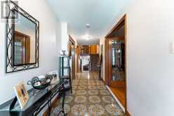 25A ST ANDREWS BOULEVARD | Toronto Ontario | Slide Image Five