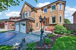 150 ROYAL VALLEY DRIVE | Caledon Ontario | Slide Image Two
