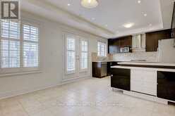 62 LORD DURHAM ROAD | Markham Ontario | Slide Image Ten