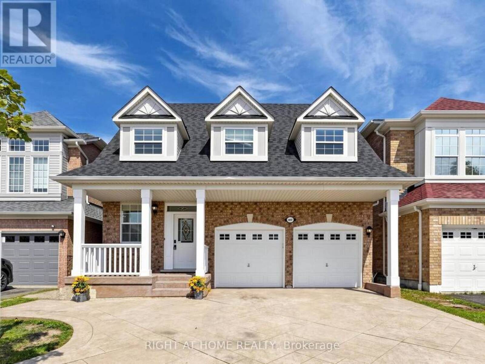 5817 WHITEHORN AVENUE, Mississauga, Ontario L5V 2W6