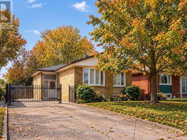 12 LEAVENWORTH CRESCENT Toronto Ontario, M9C 1T4 - 5 Bedrooms Home For Sale