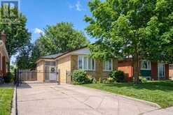 12 LEAVENWORTH CRESCENT | Toronto Ontario | Slide Image One