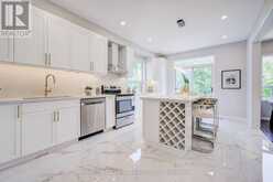 33 LEVELLANDS CRESCENT | Richmond Hill Ontario | Slide Image Nine