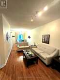 7 - 8 TOWNWOOD DRIVE | Richmond Hill Ontario | Slide Image Four