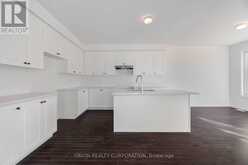 65 THICKETWOOD AVENUE | Barrie Ontario | Slide Image Nineteen