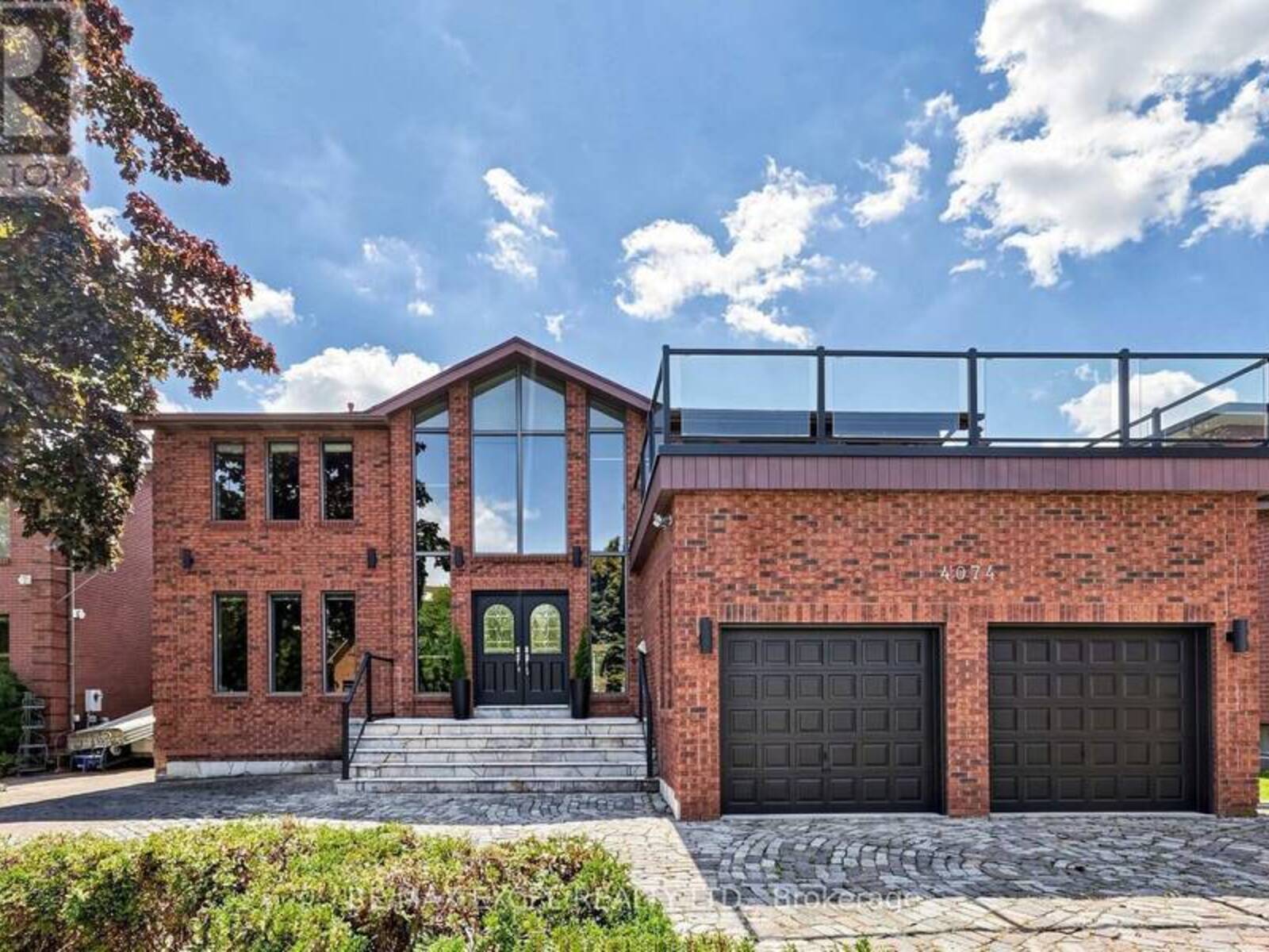 4074 RIVER MILL WAY, Mississauga, Ontario L4W 4A5