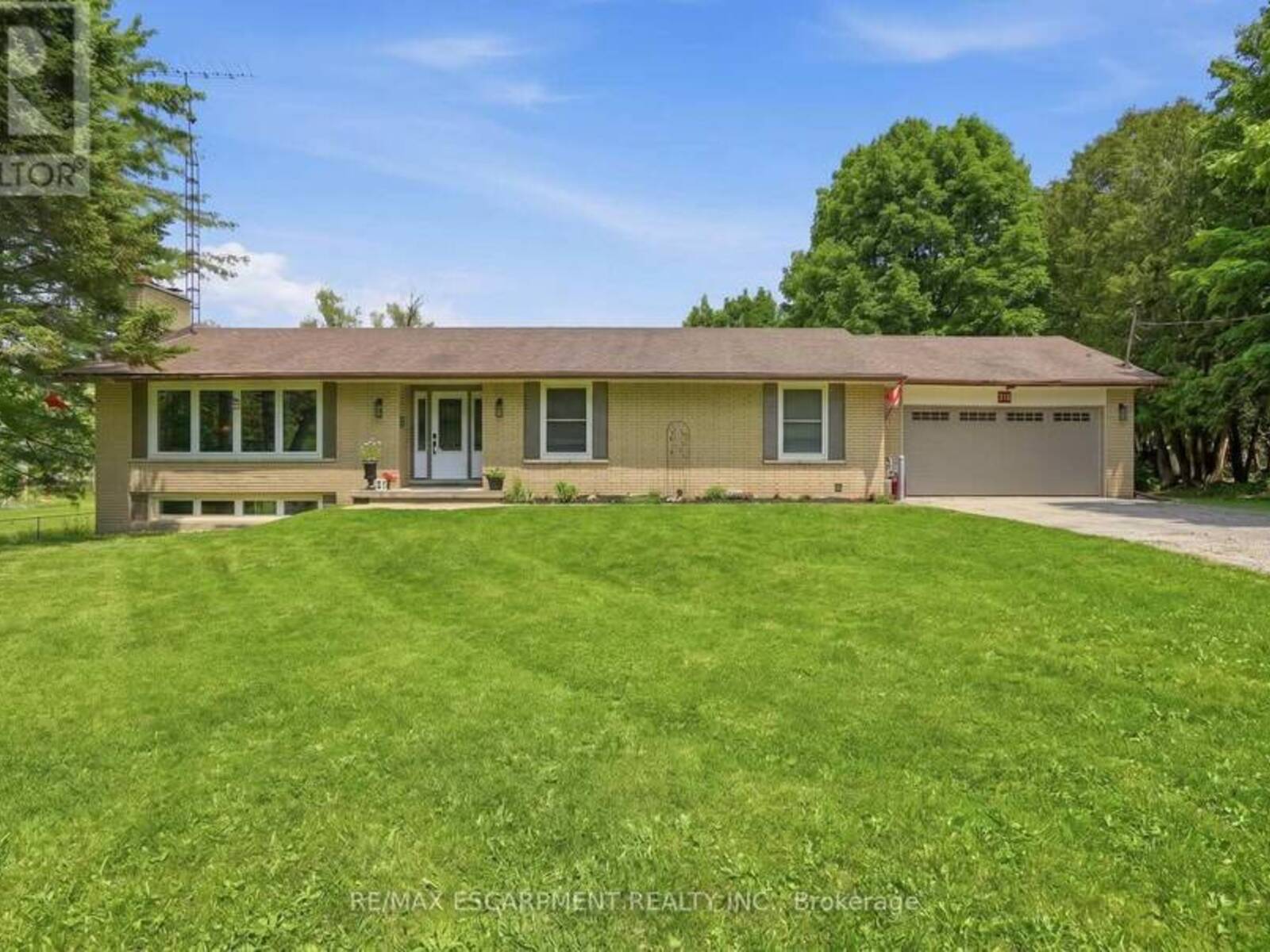 318 FREELTON ROAD, Hamilton, Ontario N0B 2J0