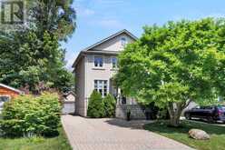 4 SPRINGBROOK GARDENS | Toronto Ontario | Slide Image Forty-three