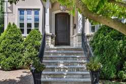 4 SPRINGBROOK GARDENS | Toronto Ontario | Slide Image Six