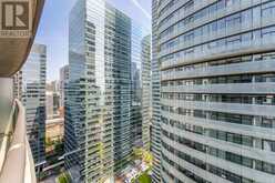 3708 - 19 GRAND TRUNK CRESCENT | Toronto Ontario | Slide Image Twenty