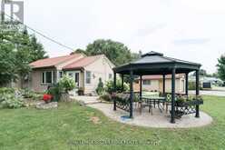 19 LAKE DRIVE N | Georgina Ontario | Slide Image Three