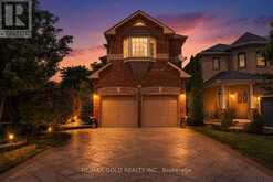 18 SUNDRIDGE STREET | Brampton Ontario | Slide Image One
