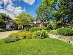 2025 BURBANK DRIVE Mississauga Ontario, L5L 2T6