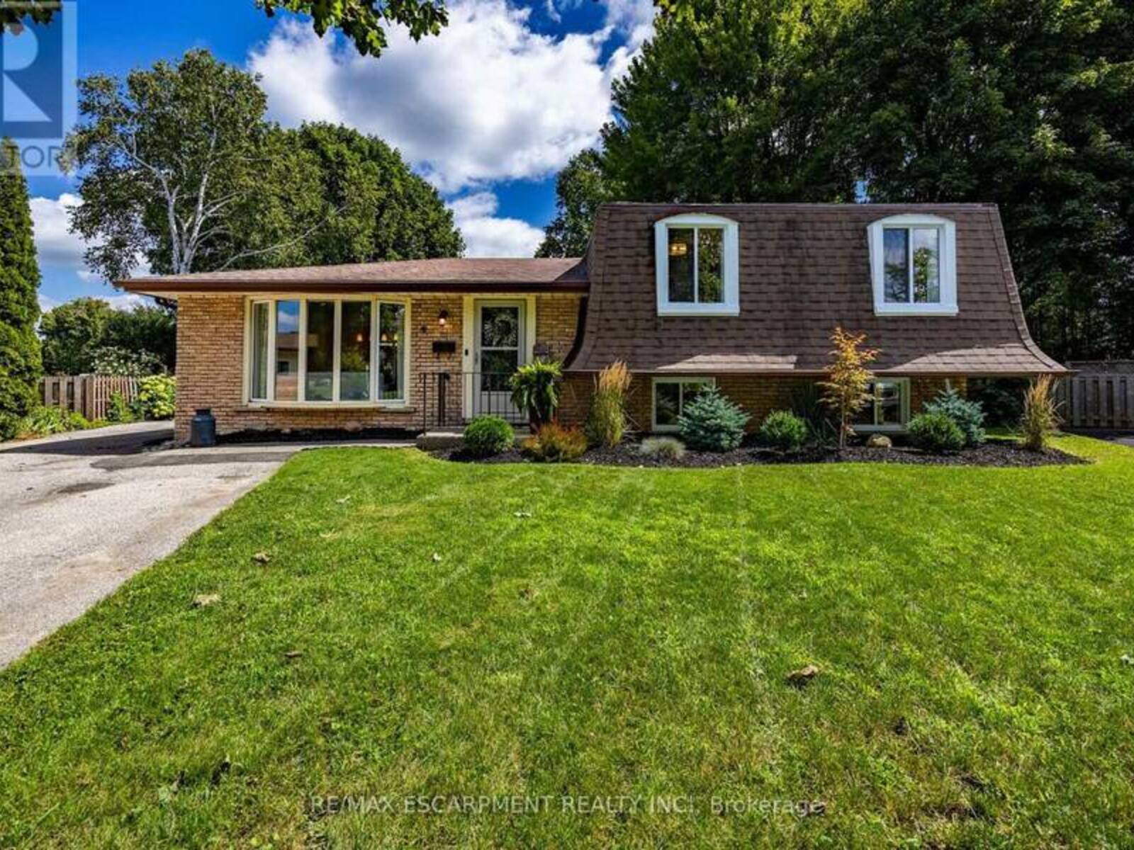9 NORMANDY CIRCLE, Simcoe, Ontario N3Y 4J6