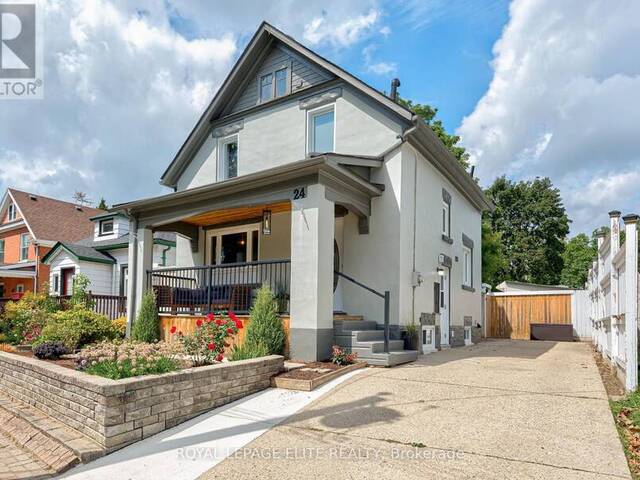 24 STAHL AVENUE Kitchener Ontario, N2H 5R6 - 4 Bedrooms Home For Sale