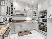 92 BRAESIDE SQUARE | Markham Ontario | Slide Image Eight