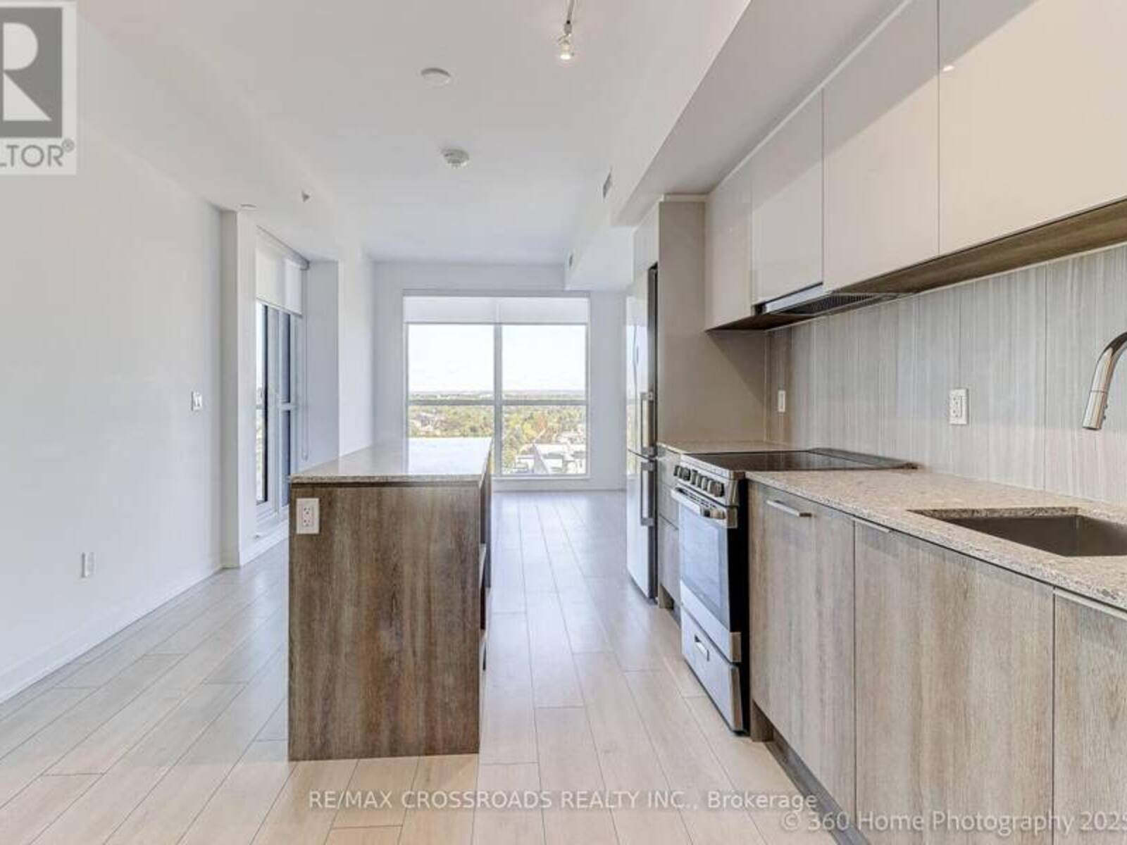 1306 - 31 TIPPETT ROAD, Toronto, Ontario M3H 0C8