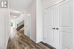 96 VALLEY TRAIL PLACE | Hamilton Ontario | Slide Image Four