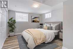 54 DUNCOMBE DRIVE | Hamilton Ontario | Slide Image Thirty-one