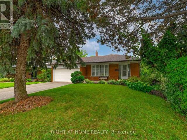 236 SHAUGHNESSY BOULEVARD Toronto Ontario, M2J 1K6 - 4 Bedrooms Home For Sale