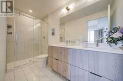 829 - 2 DAVID EYER ROAD E | Richmond Hill Ontario | Slide Image Eight