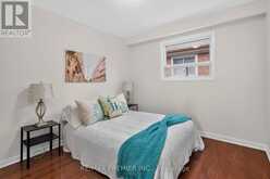 31 CORINTHIAN BOULEVARD | Toronto Ontario | Slide Image Sixteen