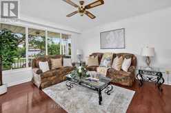 31 CORINTHIAN BOULEVARD | Toronto Ontario | Slide Image Six