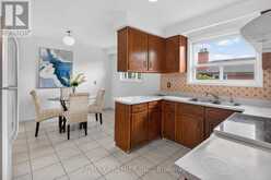 31 CORINTHIAN BOULEVARD | Toronto Ontario | Slide Image Nine