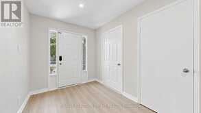 162 BISCAYNE BOULEVARD | Georgina Ontario | Slide Image Thirteen
