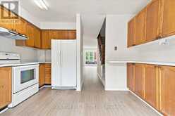 331 - 895 MAPLE AVENUE | Burlington Ontario | Slide Image Fifteen
