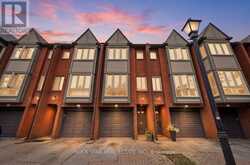 331 - 895 MAPLE AVENUE | Burlington Ontario | Slide Image One