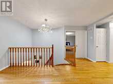 43 TOPHAM CRESCENT | Richmond Hill Ontario | Slide Image Sixteen