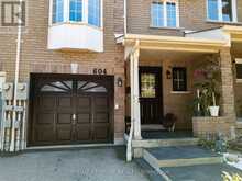 604 LUMBERTON CRESCENT | Mississauga Ontario | Slide Image Three