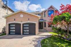 5 SILK COURT | Richmond Hill Ontario | Slide Image One