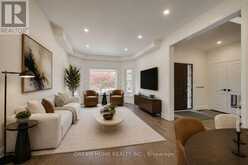 5 SILK COURT | Richmond Hill Ontario | Slide Image Six