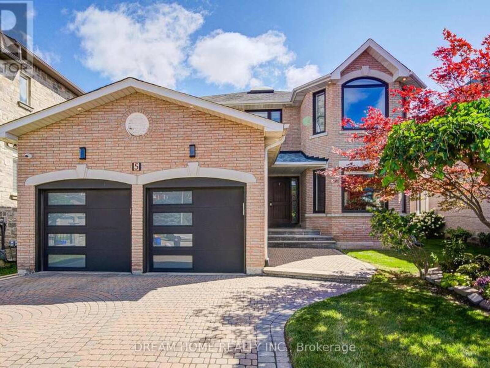 5 SILK COURT, Richmond Hill, Ontario L4B 4A4
