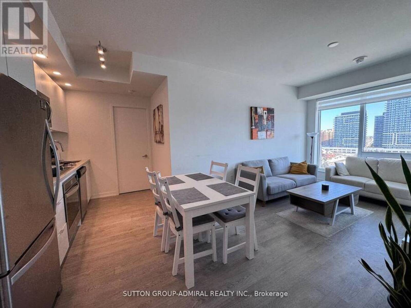 1006E - 8868 YONGE STREET, Richmond Hill, Ontario L4C 1Z8