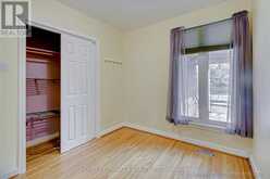 30 FALLOWFIELD ROAD | Toronto Ontario | Slide Image Twelve