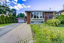 30 FALLOWFIELD ROAD | Toronto Ontario | Slide Image Two