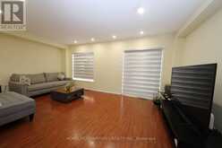 16 ECHO GLEN ROAD | Toronto Ontario | Slide Image Nine