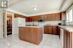 671 PETER ROBERTSON BOULEVARD | Brampton Ontario | Slide Image Ten