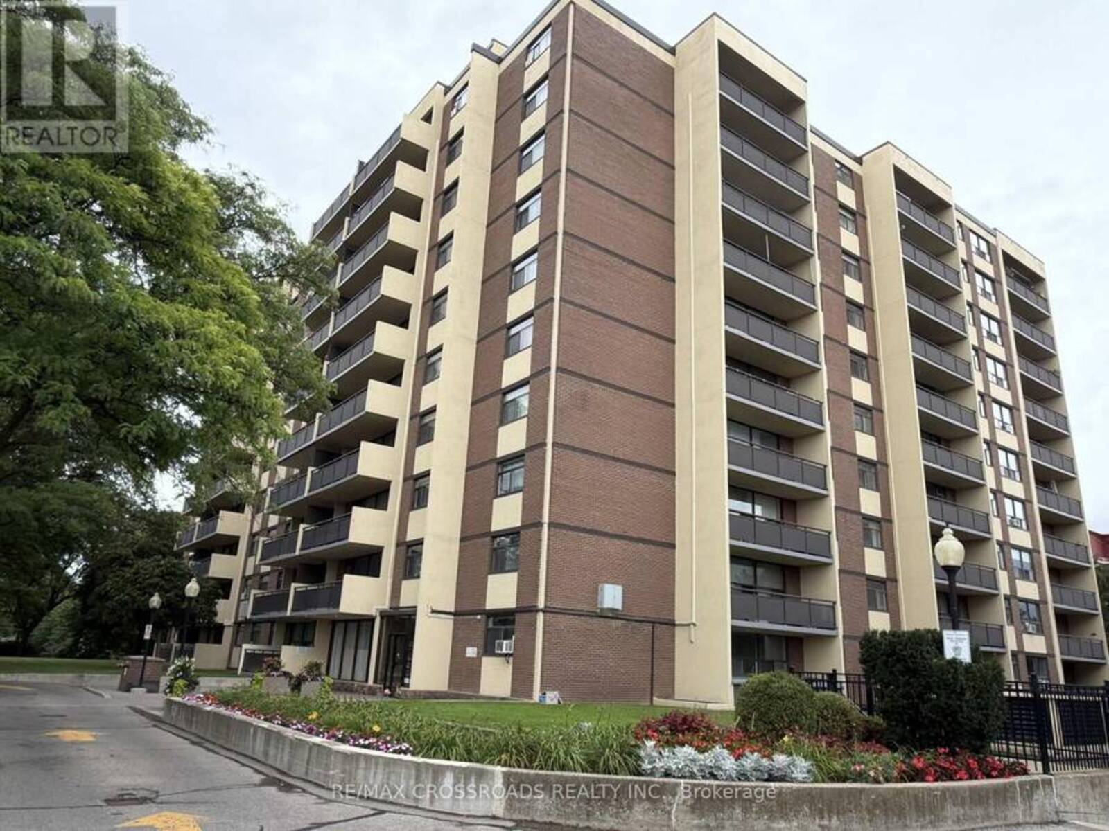 1004 - 5 FRITH ROAD, Toronto, Ontario M3N 2L5