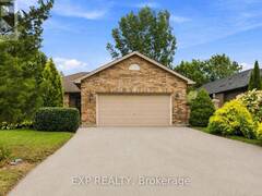 144 STEPHEN MOORE DRIVE Komoka Ontario, N0L 1R0