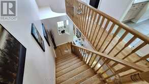 10 MAJESTIC DRIVE | Markham Ontario | Slide Image Twenty-four