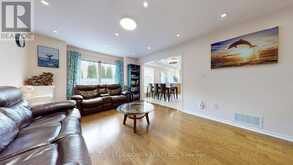 10 MAJESTIC DRIVE | Markham Ontario | Slide Image Eight