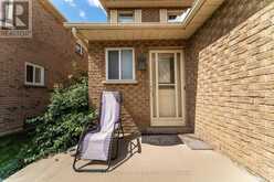 56 SUNSHINE DRIVE | Richmond Hill Ontario | Slide Image Three