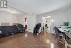 56 SUNSHINE DRIVE | Richmond Hill Ontario | Slide Image Five