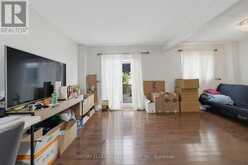 56 SUNSHINE DRIVE | Richmond Hill Ontario | Slide Image Eight