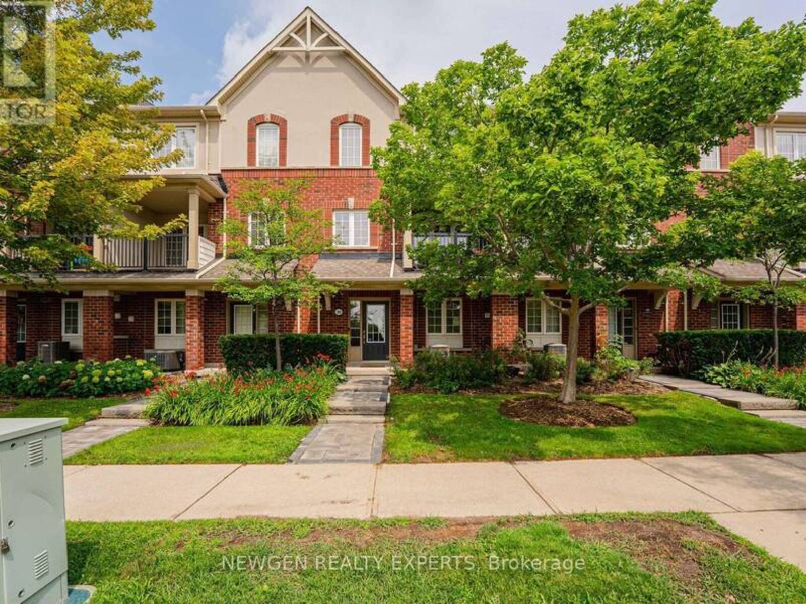 21 - 109 GEORGIAN DRIVE, Oakville, Ontario L6H 0E7