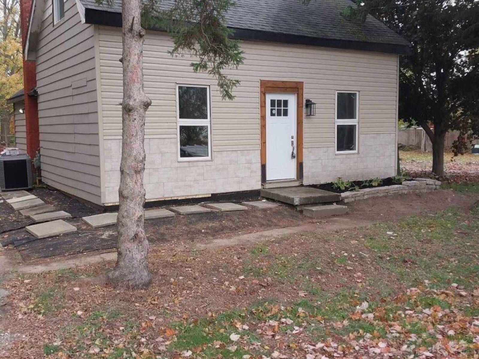 1071 SOUTHCOTE ROAD, Ancaster, Ontario L9G 3L1